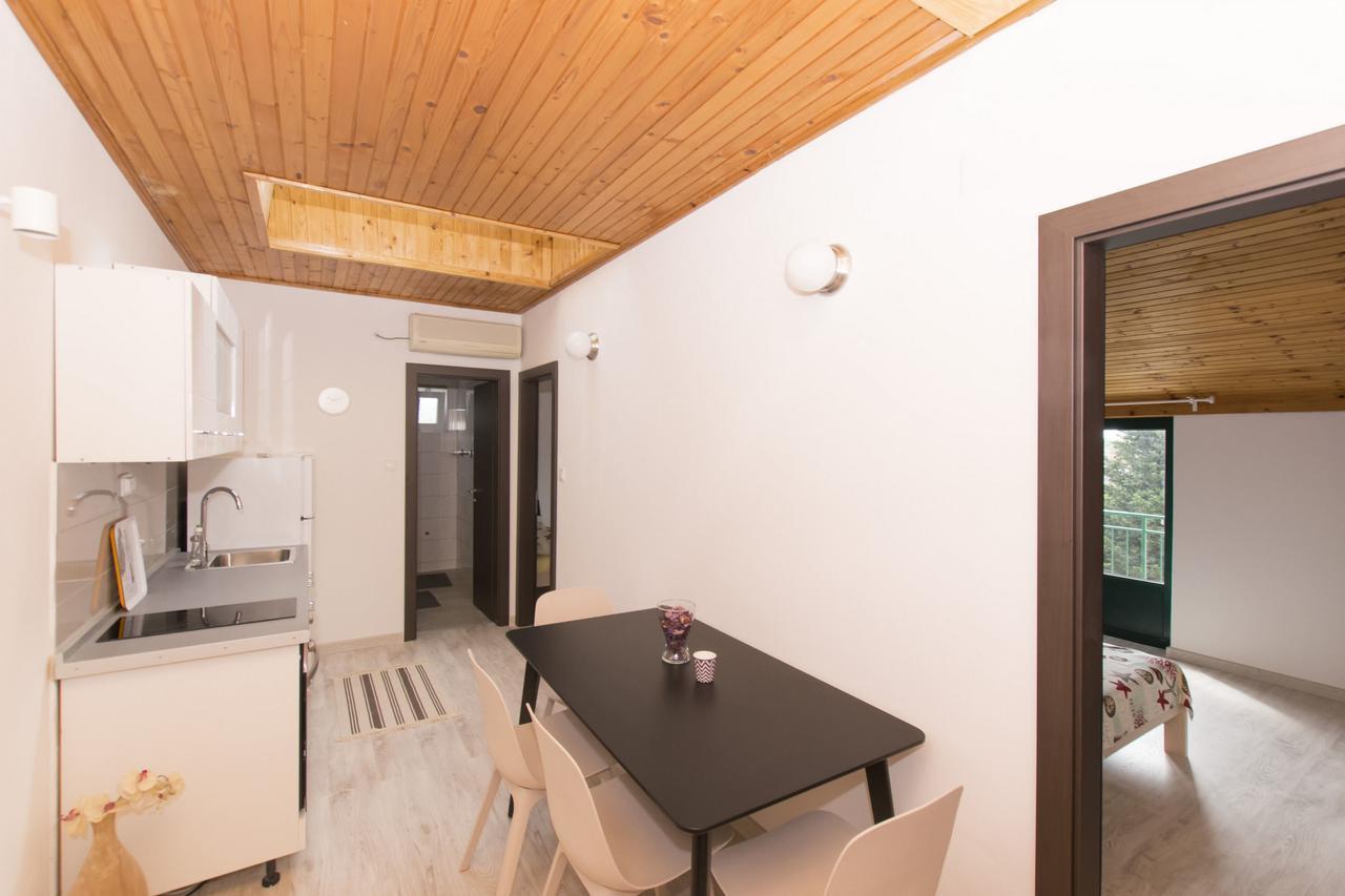 Apartments Branko Vodice Bagian luar foto